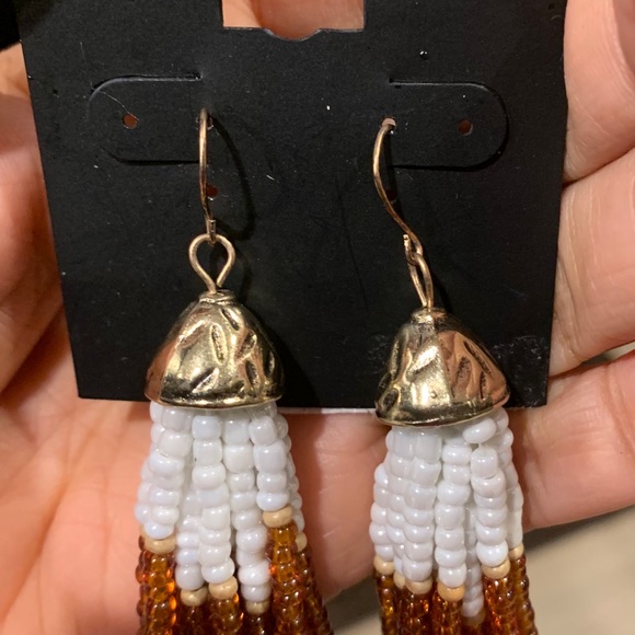 Hypo Allergenic Earrings - Picture 3 of 3